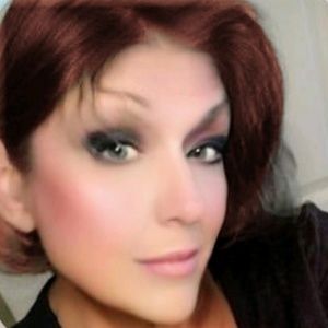 Meet your Posher, Pamela